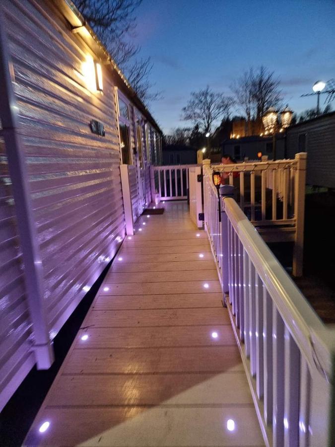 Haggerston Castle 3 Bedroom Deluxe Holiday Home Cheswick  Exterior foto